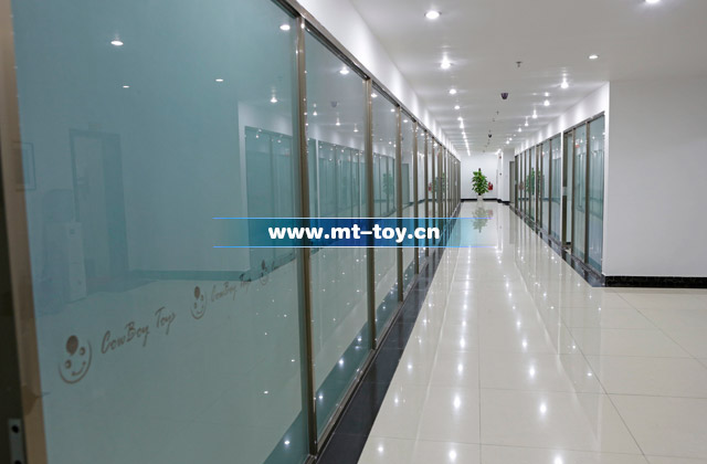 爱飞游乐淘气堡工厂环境